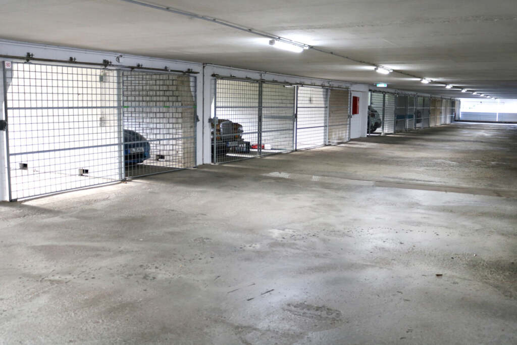 Parkhaus Boxen Köln-Porz