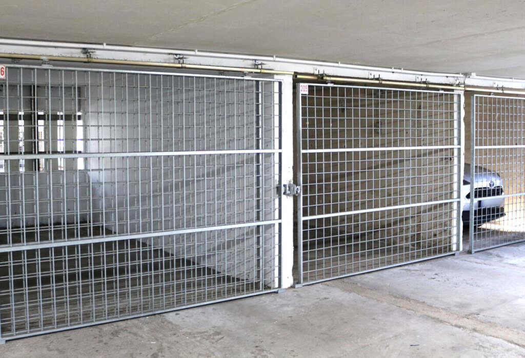 Parkhaus Boxen Köln-Porz